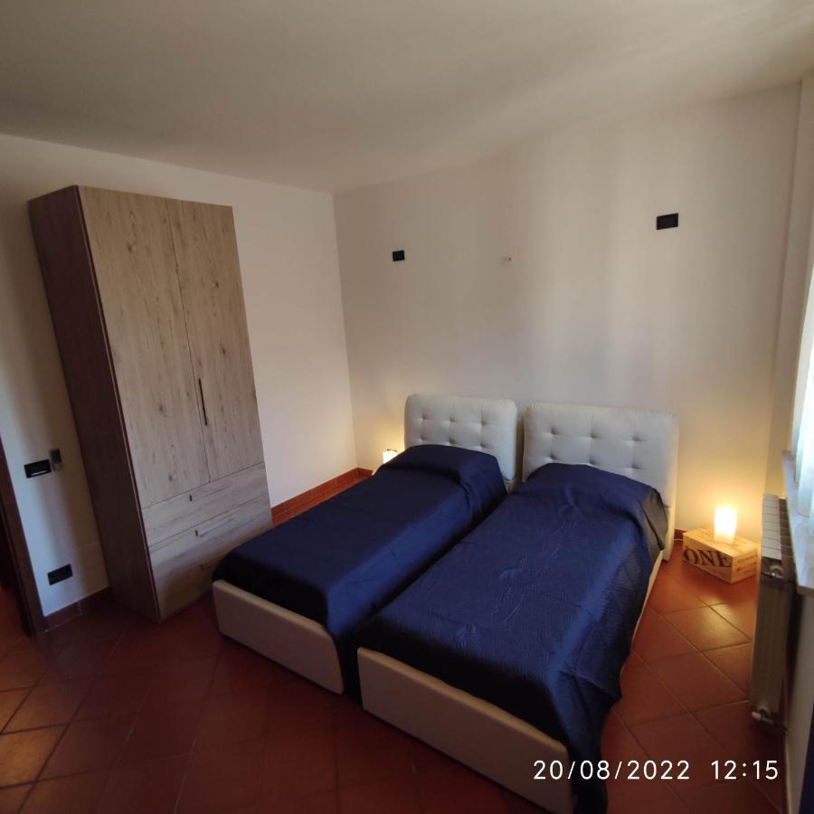 M & M Pinzi Suite Apartment Montepulciano Stazione Luaran gambar